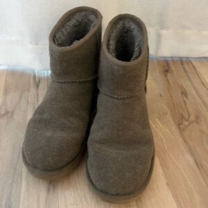 Mini Grey Uggs